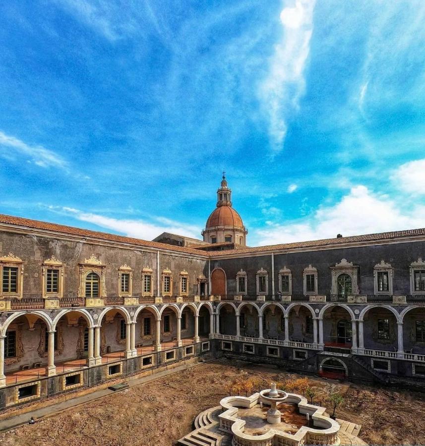 Central House Catania Historic Center Eksteriør billede